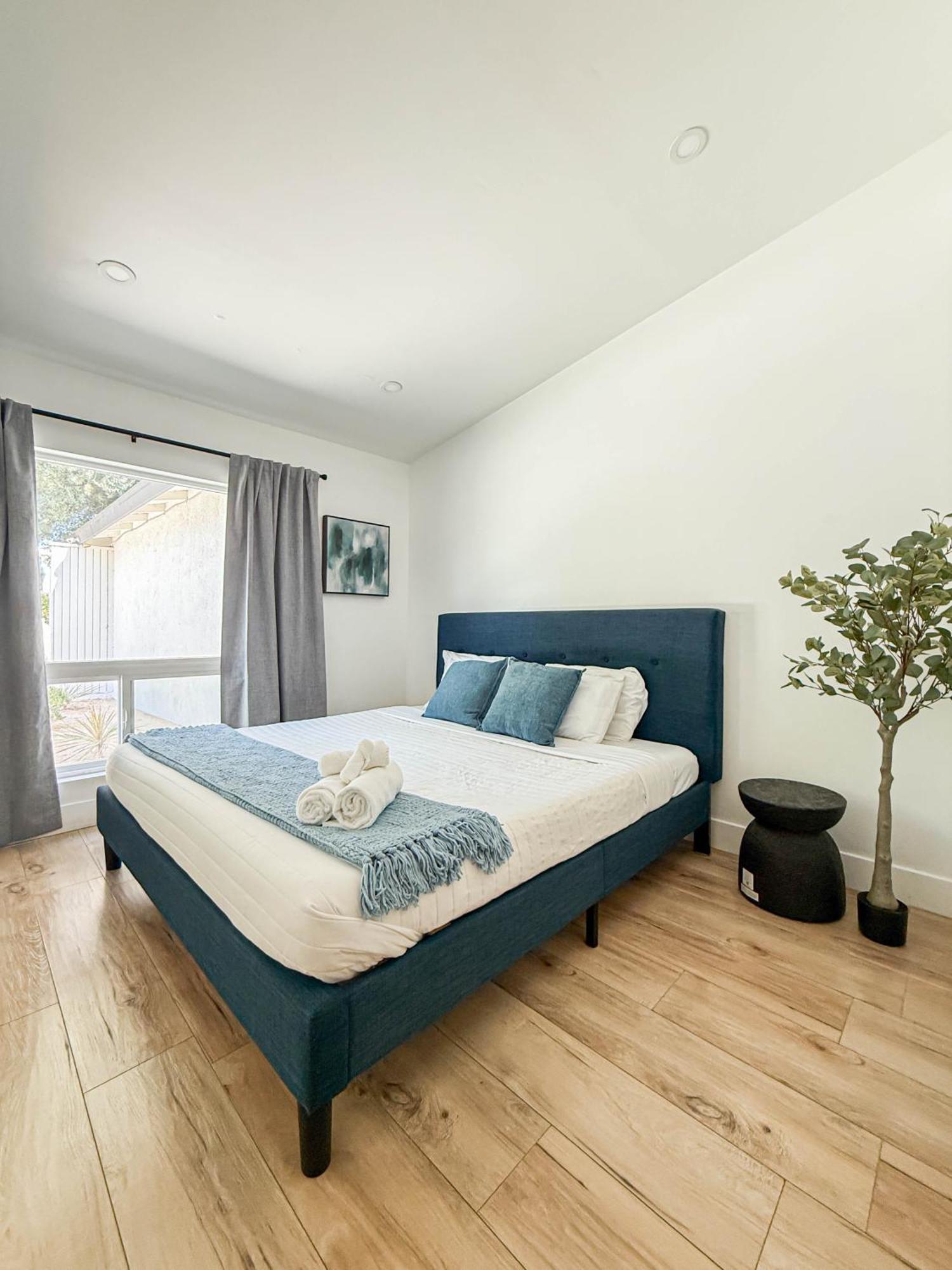 Luxurious 4Br House With Swimming Pool -Fb Villa Los Angeles Bagian luar foto